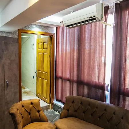 Apart Otel Royal Suit